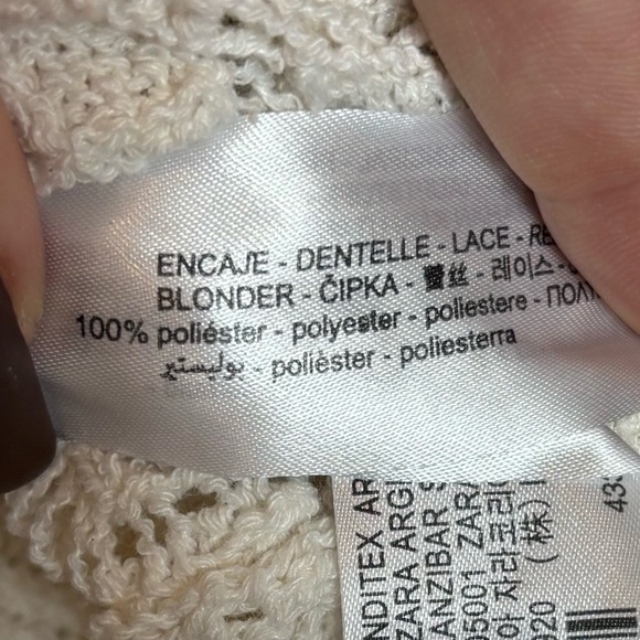 Zara Cropped Crotchet and Lace Top - Picture 7 of 8